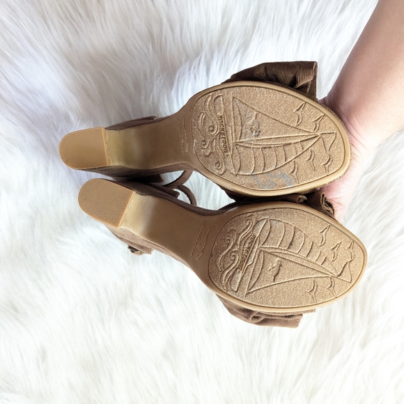 Rocket Dog Brown Corduroy Platform Heels with Bow retro style size 10 - Picture 6 of 8